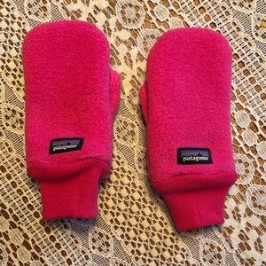 Patagonia Kids' Bright Pink Mittens